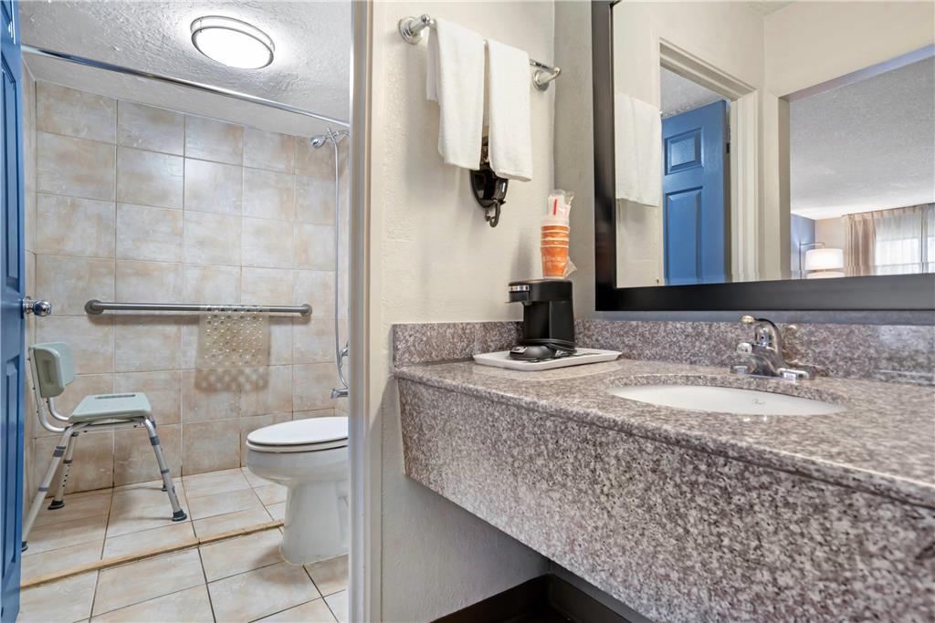Quality Inn & Suites Near Lake Eufaula Kamer foto